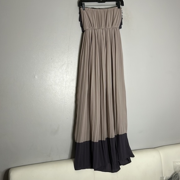 YA strapless color lock maxi dress ruffle upper relaxed fit mini style small - Picture 4 of 4